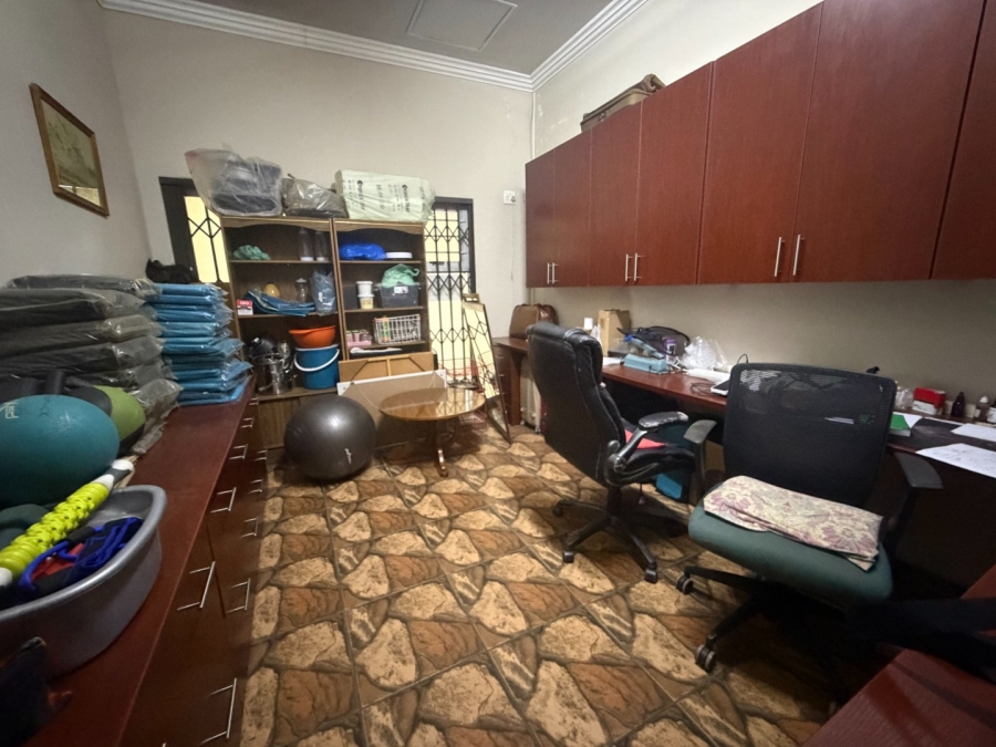 4 Bedroom Property for Sale in Roodia Free State